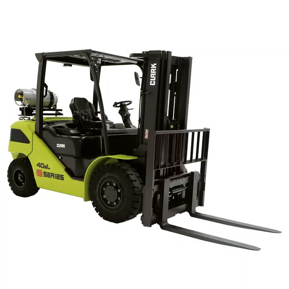 Forklift unloading commercial goods from a lorry in Welwyn Garden City
